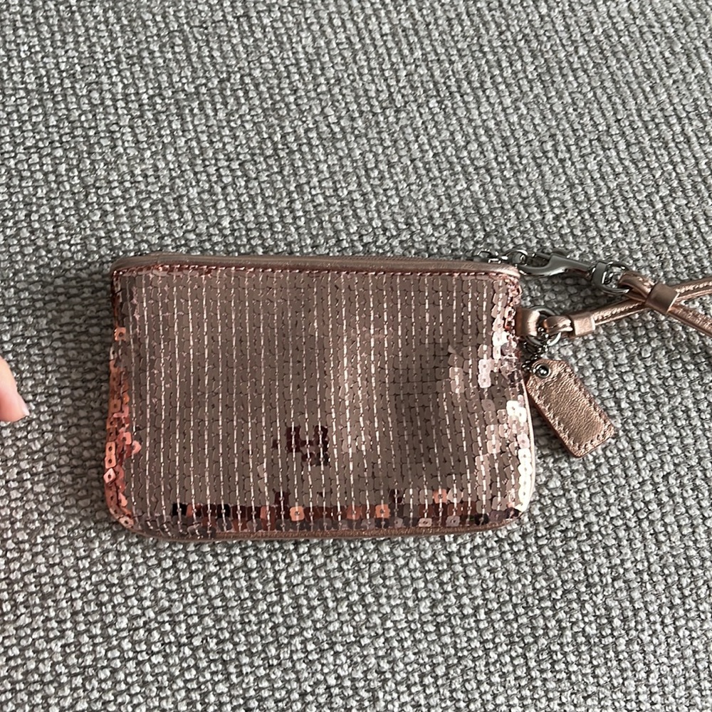 Coach wristlet - Picture 3 of 4